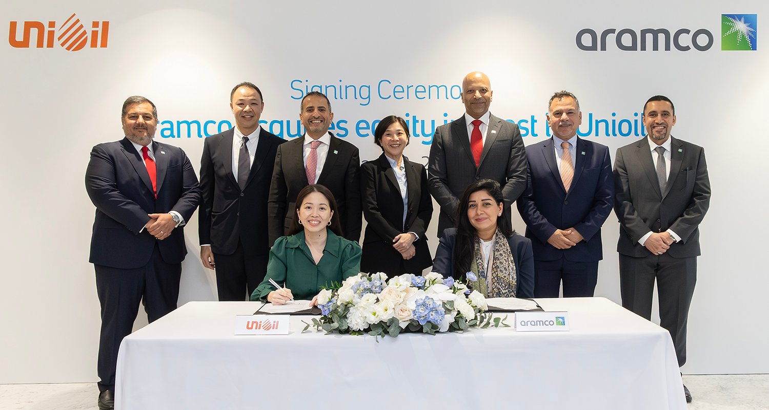 Executives from Saudi Aramco and Unioil Philippines have signed the strategic investment deal, a move seen as a win-win for both companies. The partnership promises further growth and innovation for Unioil, while also reestablishing Aramco’s presence in the local energy sector.