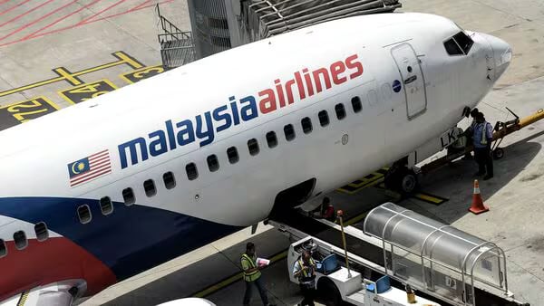 Exploration firm restarts search for missing Malaysia plane