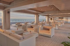 Cocktails and dinner with the best Pyromusical views