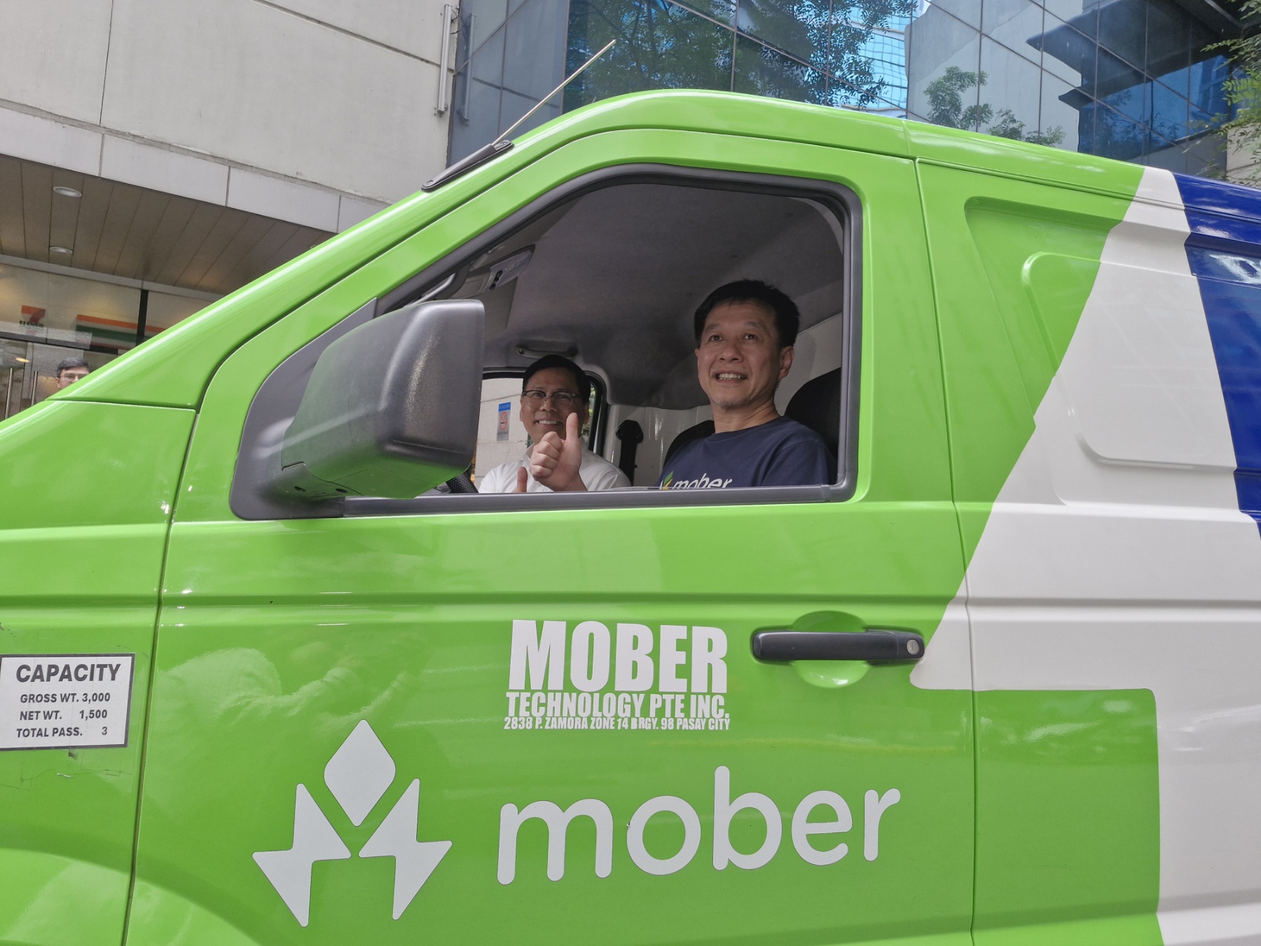 Living well through sustainable logistics with Ajinomoto and Mober