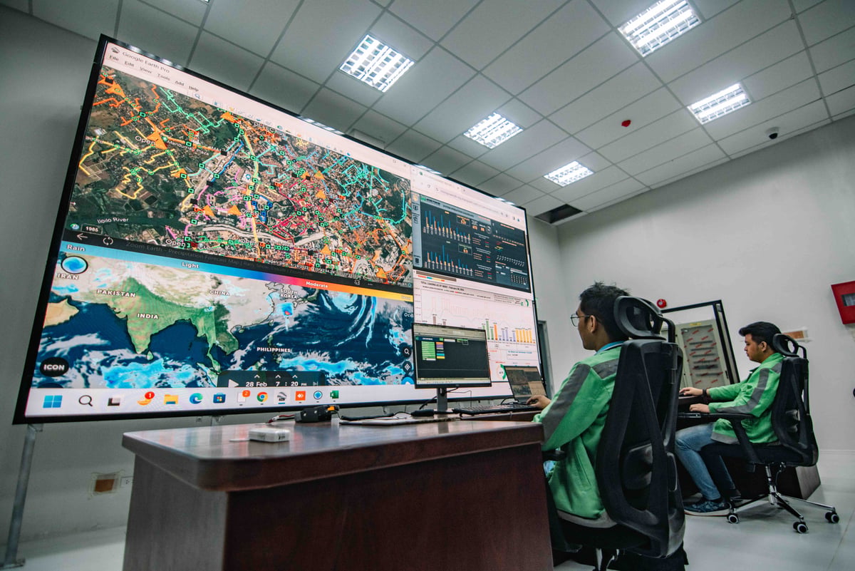 Inside MORE Power’s SCADA-enabled Control Center.