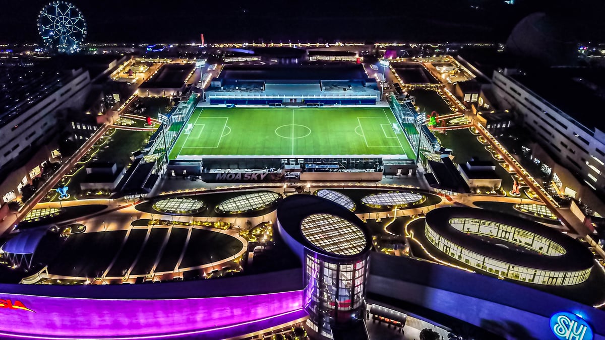 Beyond the mall, above it all