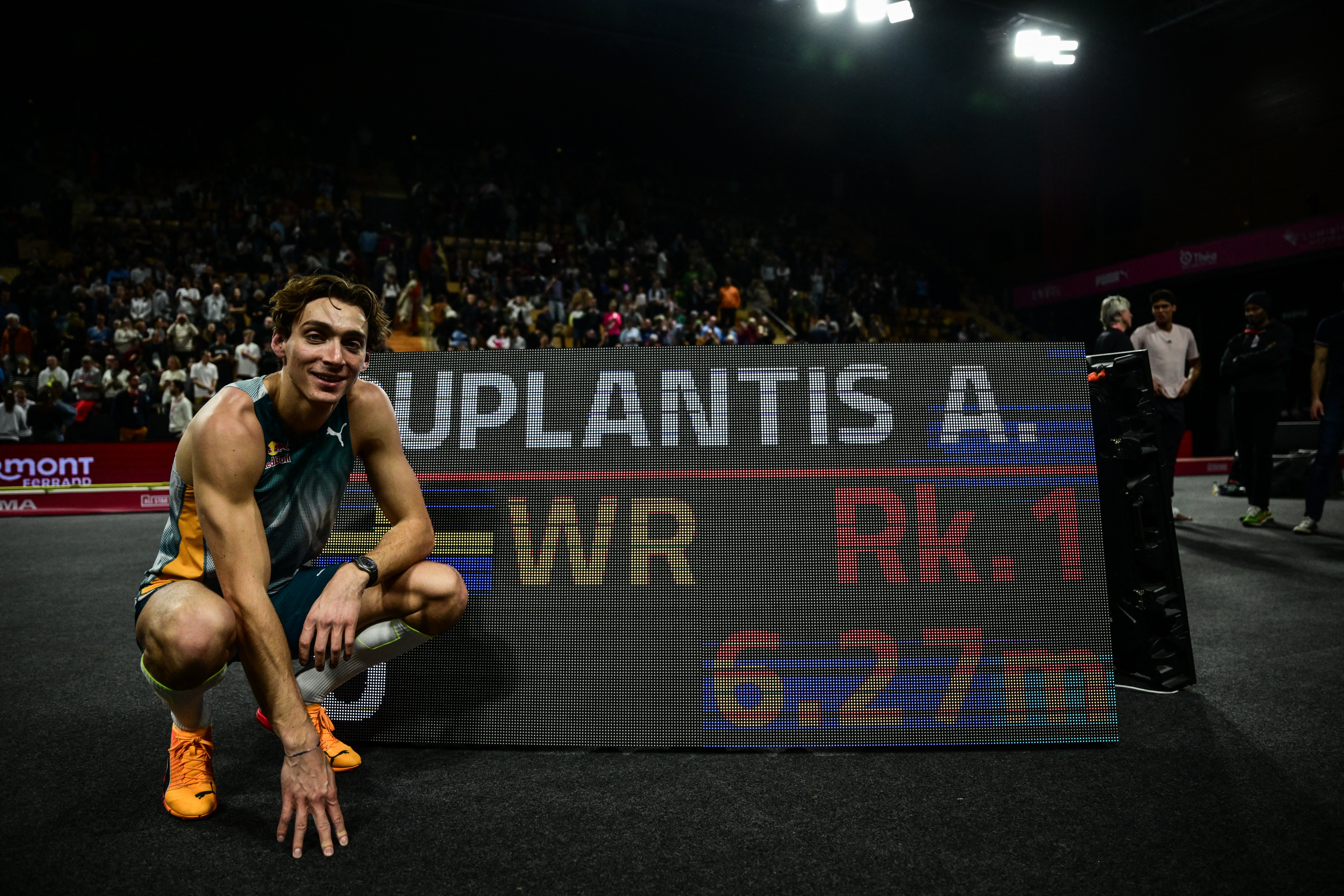 MAGICAL MONDO: Duplantis soars, shatters own record