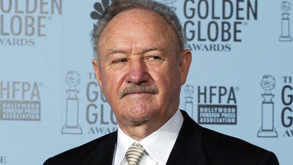 Actor Gene Hackman holds the Cecile B. DeMille Award at the 60th Annual Golden Globe Awards in Beverly Hills, California on 19 January 2003.