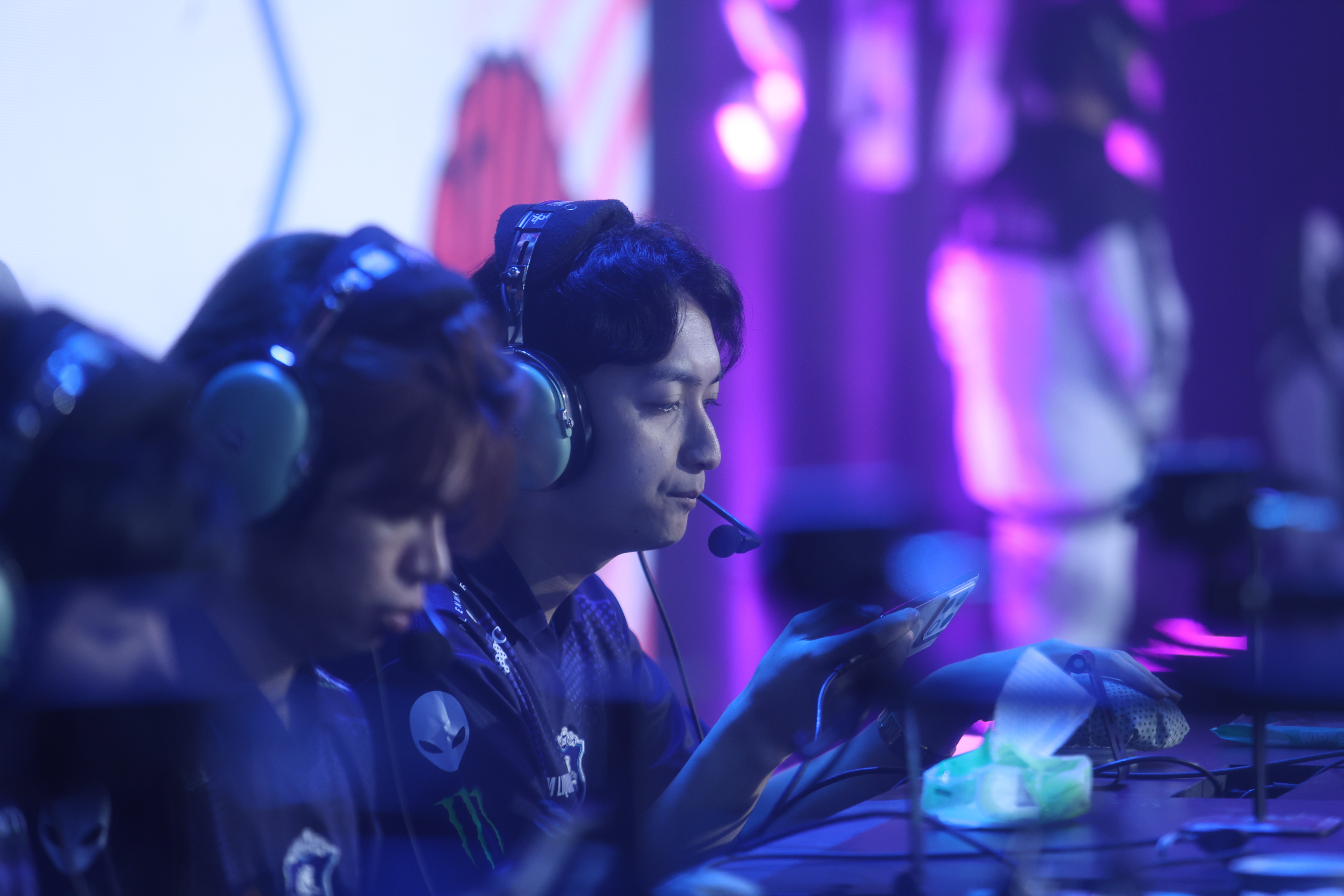 Oheb shines as Team Liquid PH beats Twisted Minds, Team Falcons bounces back