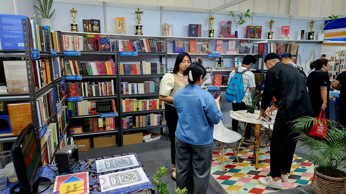Filipino-authored books will be spotlighted.