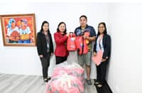 PCSO provides go-bags to Mandaluyong village