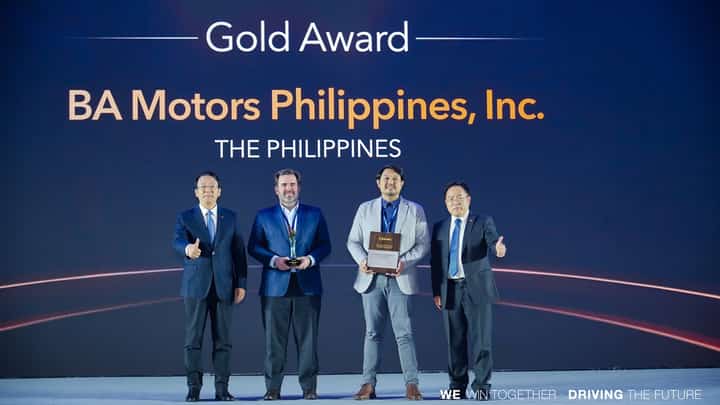 GAC Motor Philippines celebrates its back-to-back Gold Awards at the 2025 GAC International Partner Conference, with key leaders from GAC Group and Astara Philippines. Shown are: (from left) Feng Xingya, chairman and president of GAC Group; Luis Torres, country manager of Astara Philippines; Ryan Bermudez, sales director; and Wei Haigang, president of GAC International.