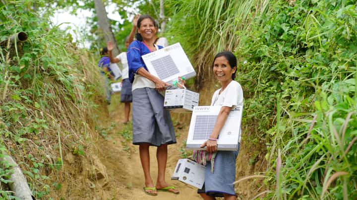 BINGOPLUS Foundation delivers its promise of supporting the Mangyan IP community’s decades-long challenge with electricity in the mountains of Mindoro.