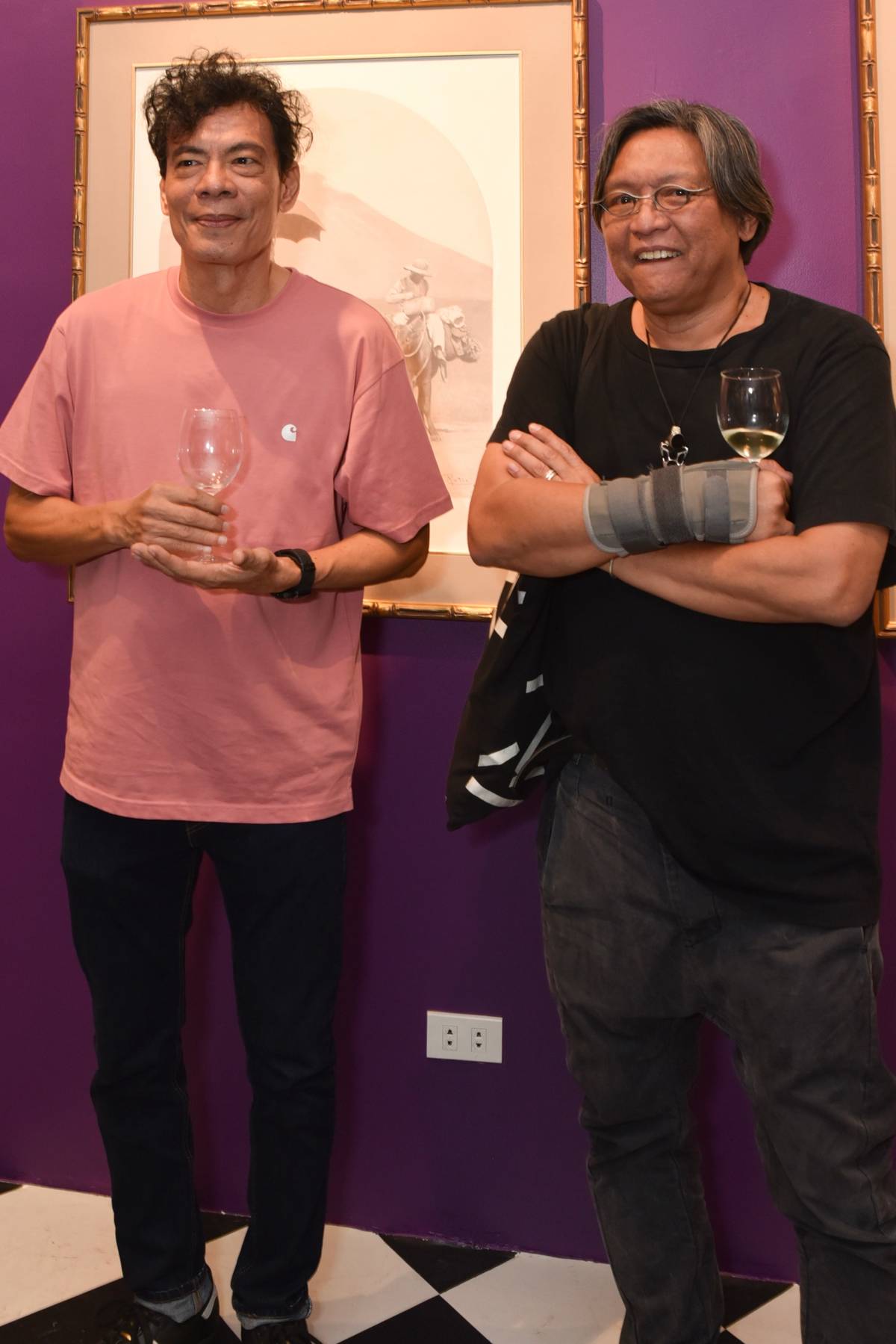 Artists Nilo Ilarde and Freddie Aquilizan.
