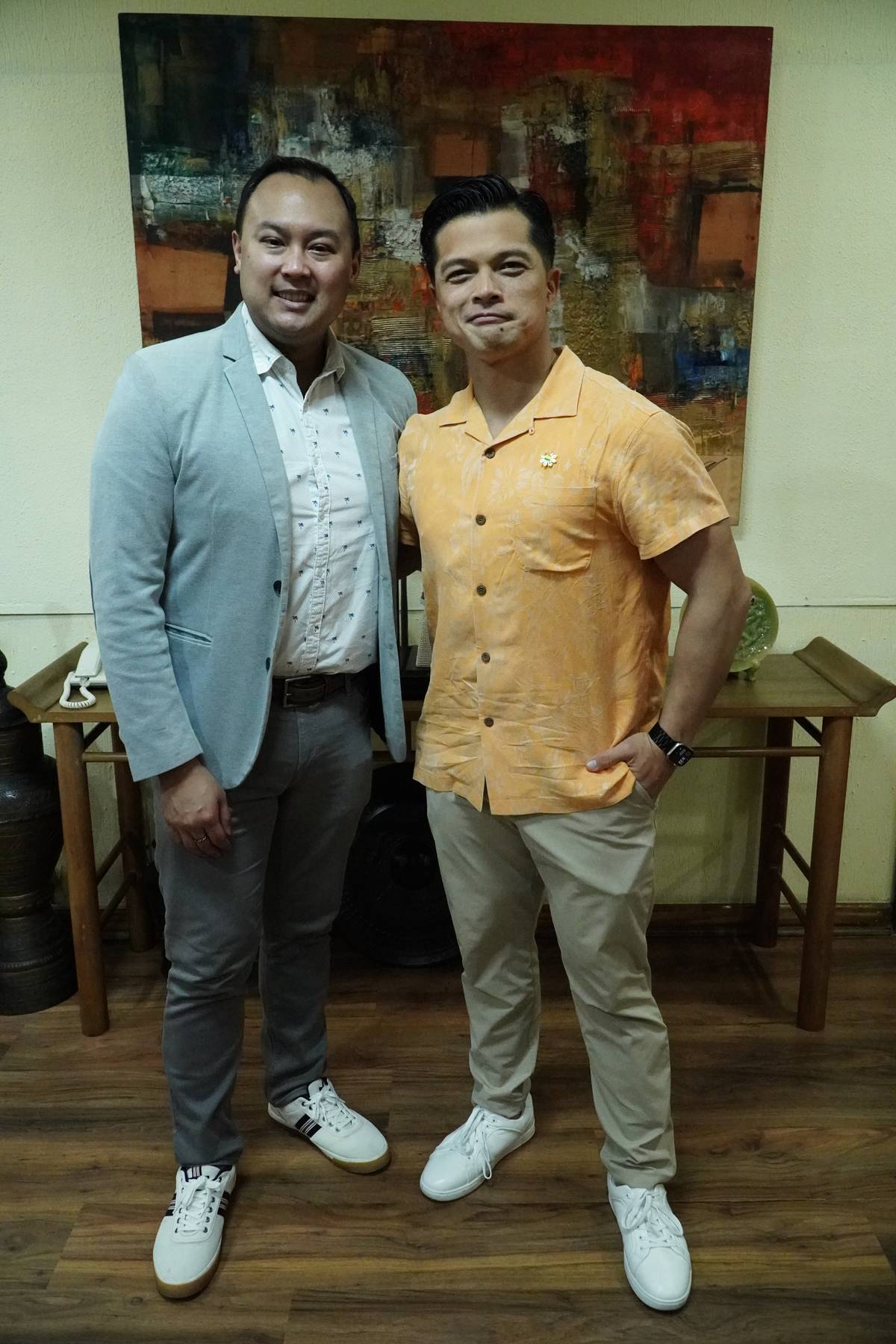 Vincent with Don Michael H. Mendoza during their visit to the Daily Tribune.
