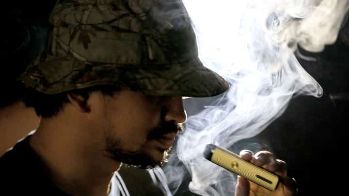 Various health advocates are calling on the national government to impose stricter measures and regulations on electronic cigarettes and vapes which had been seen as a 'growing epidemic.'