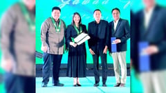 Solaire bags best CSR zeal award