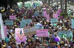 Taiwan weighs travel warnings as China expands crackdown on independence activists