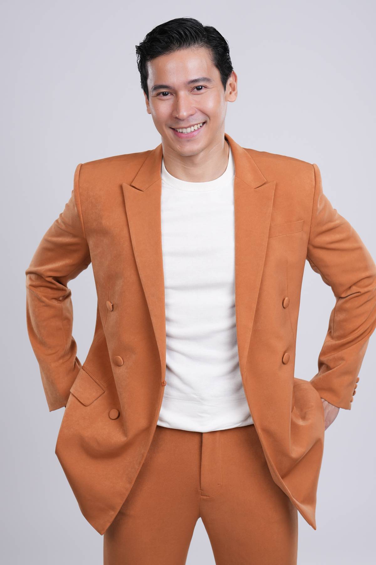 Enchong Dee