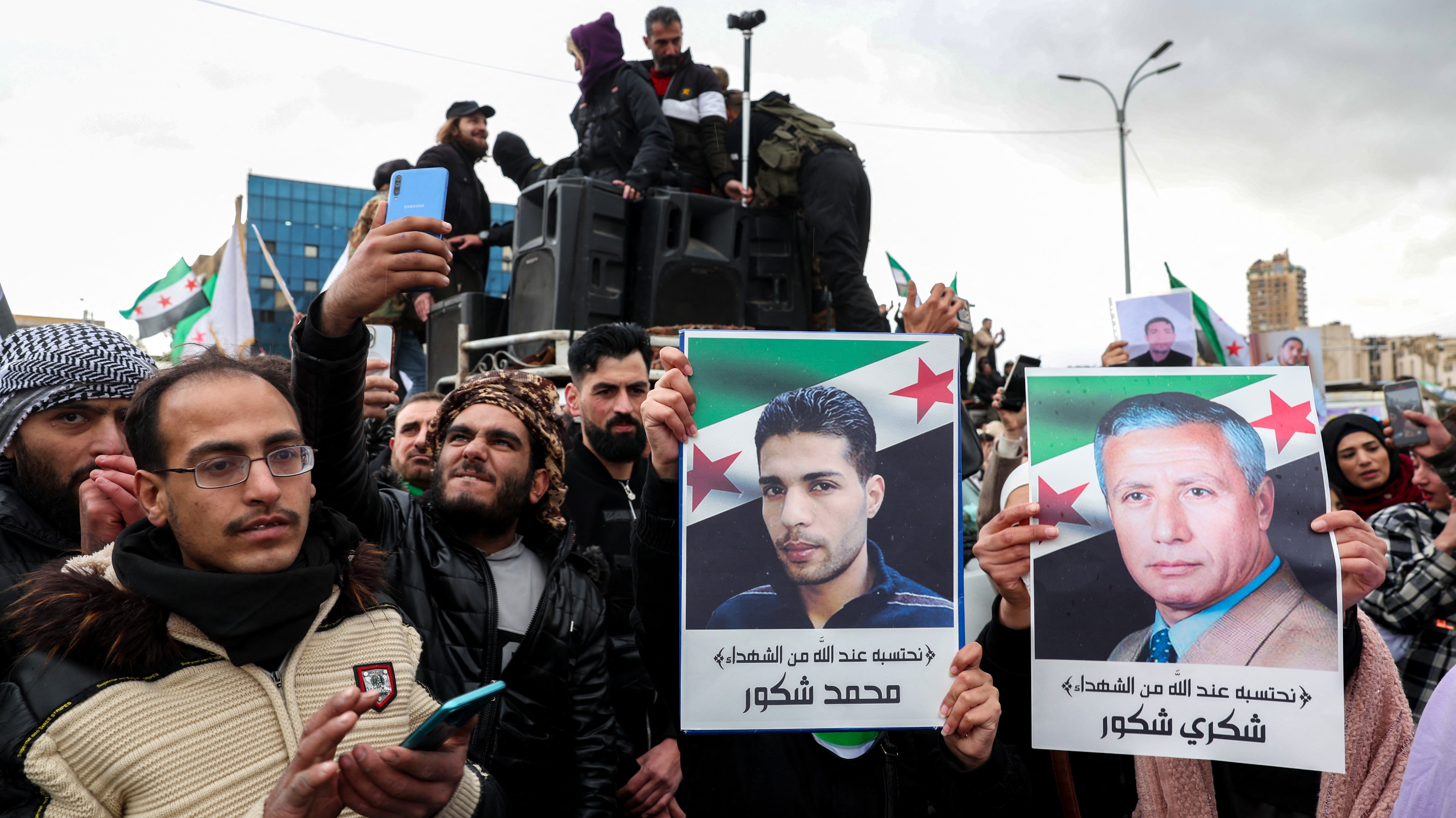 Syria president calls for unity after reports of mass killings