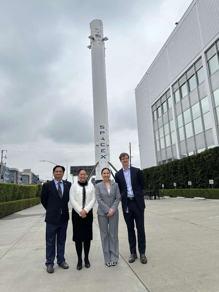 'SAN KA PUNTA?' DTI explores sending first Pinoy to space