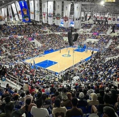 Huge crowd, big win usher in Cowboys era