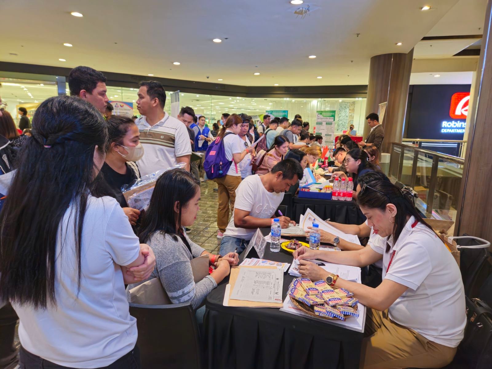 Aspiring Hungary OFWs prefer factory jobs