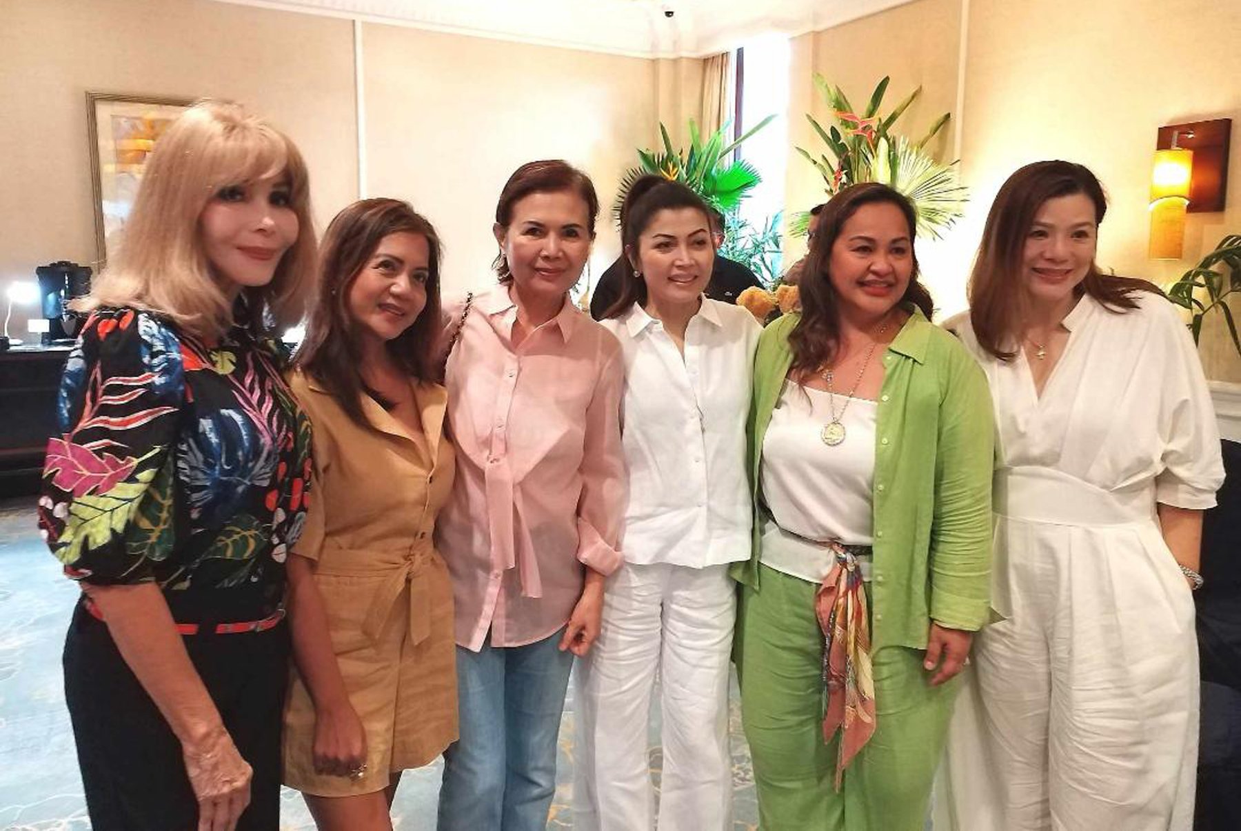 Margie Lhuillier Perl Arienza, Mariquita Yeung, Ana Amigo Antonio, Marylou Ngo-Ang and Marianne Tanco.
