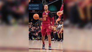 Cavs stay hot, secure 15th straight win