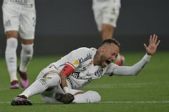 Injured Neymar out of World Cup qualifiers