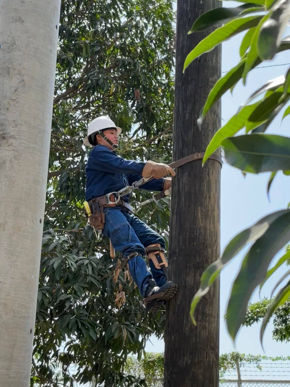 Empowering women. Through its #Mbrace Diversity and Inclusion Program, Meralco recognizes the importance of promoting gender equality in a male-dominated industry to build a brighter and more equal future for all. Currently, Meralco has 25 female linecrew in its roster.