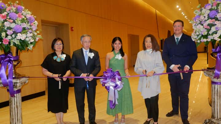 Peggy Angeles (SMHCC executive vice president), Nestor Tan (president and CEO of BDO Unibank Inc.), Kara Pangilinan (featured artist), Elizabeth Sy (chairperson and president of SM Hotels and Conventions Corporation) and Fabio Berto (Conrad Manila general manager).