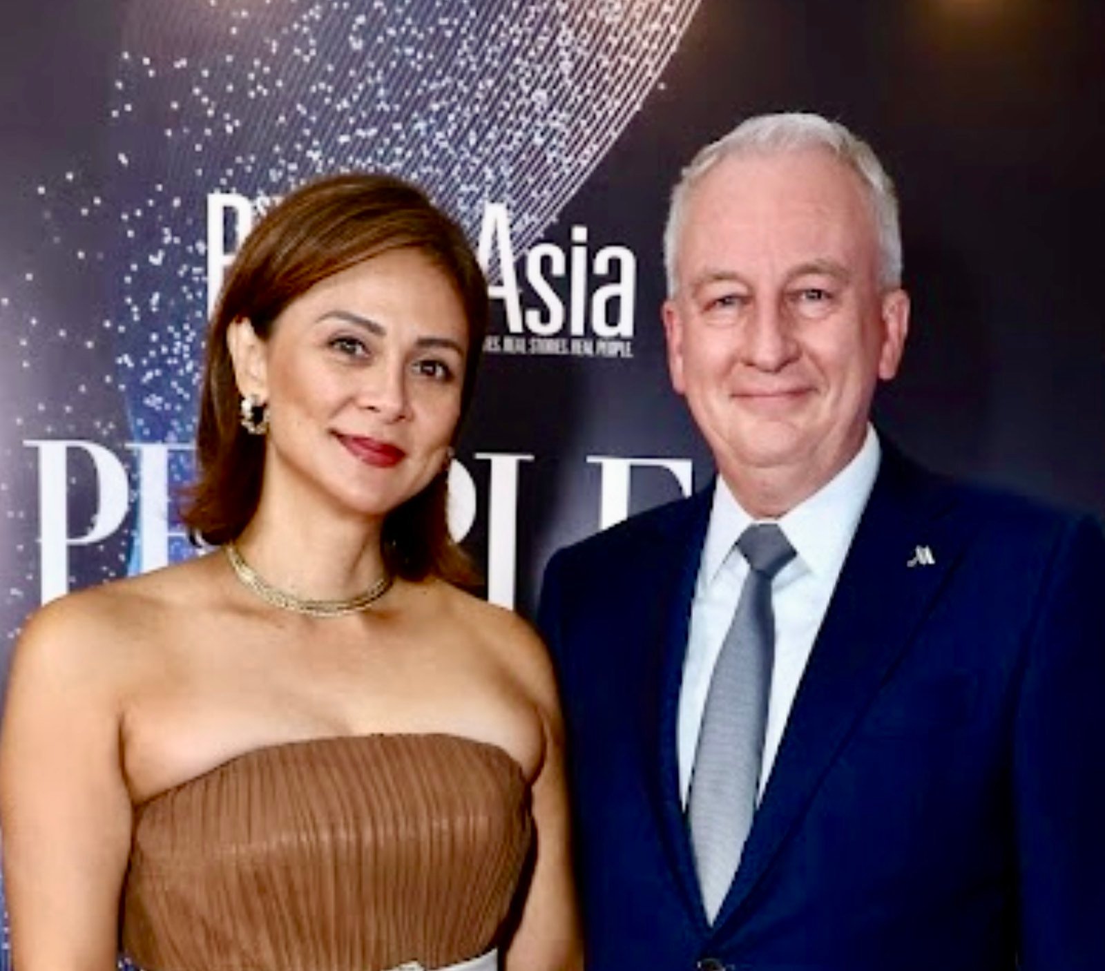 Marriott International Philippines multi-property vice president Bruce Winton with wife Christina.