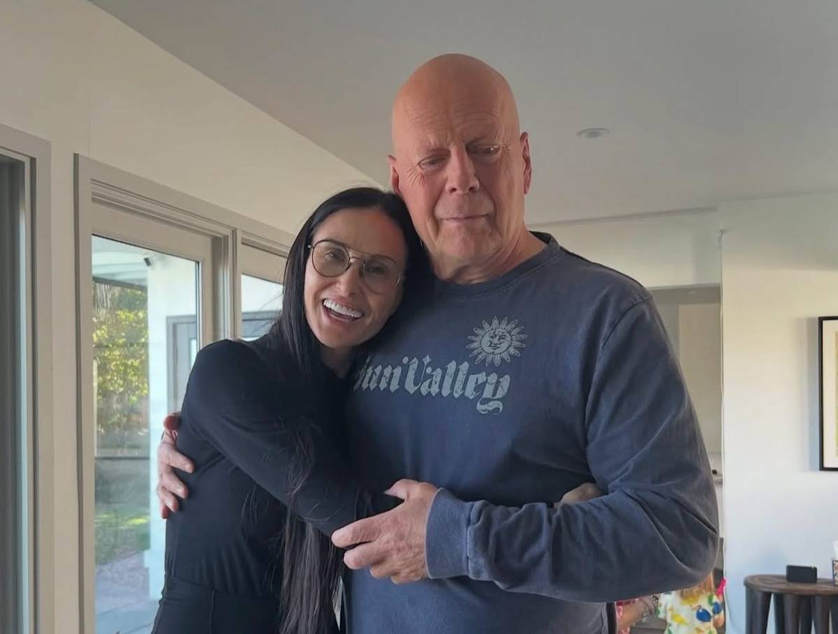 Demi Moore social media