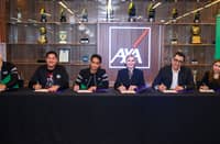 Grab and MOVE IT forge a partnership with AXA Philippines and Philinsure to provide free life insurance to top-performing driver- and rider-partners.
(L-R) Grab Philippines Head of Public Affairs Gio Tingson, MOVE IT General Manager Wayne Jacinto, Grab Philippines Director for Mobility EJ Dela Vega, AXA Southeast Asia and Korea CEO Sally O’Hara, AXA Philippines CEO Ayman Kandil, and Philinsure Vice President for Client Servicing Roxanne Agustin.
