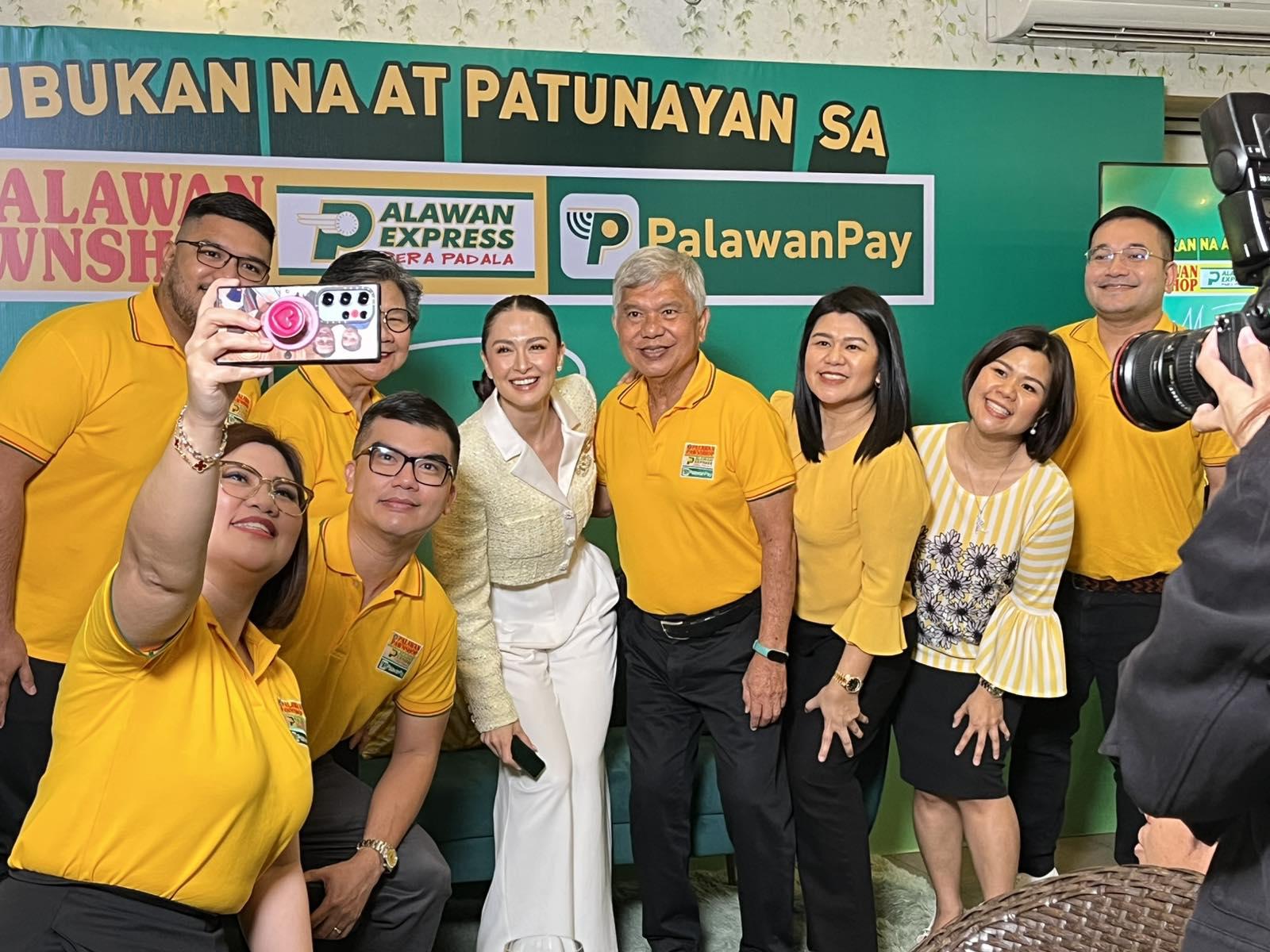 Marian Rivera brightens Palawan