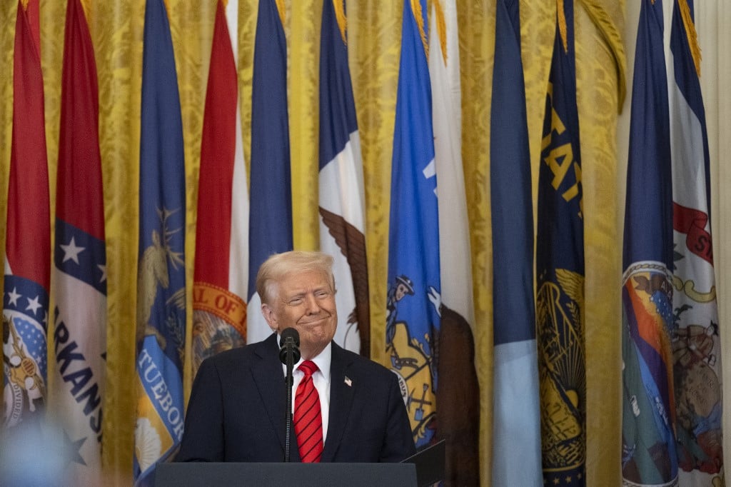 Trump signs order to 'eliminate' U.S. Education Department
