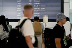Indonesia eruption cancels flights