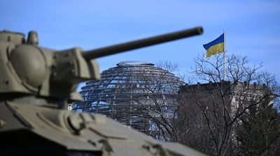 Germany approves 3B euros in new Ukraine military aid