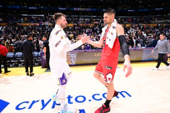 Bulls stun Lakers; Knicks, Bucks, Pacers, Hawks win