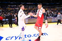 Bulls stun Lakers; Knicks, Bucks, Pacers, Hawks win