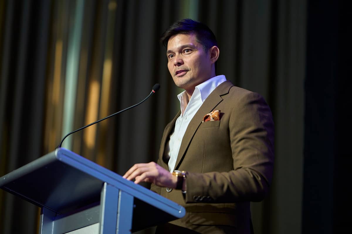 GAC Motor Philippines brand ambassador Dingdong Dantes shares a message of excellence and aspiration at the 2025 Dealer Conference.