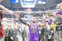 HAND JOB: LeBron’s tip-in wins it for Lakers