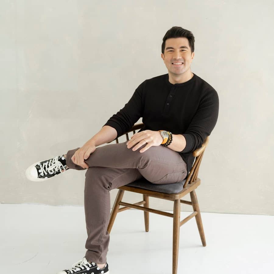 LUIS Manzano
