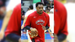 Brownlee flashes thumbs-up sign for Asia cup