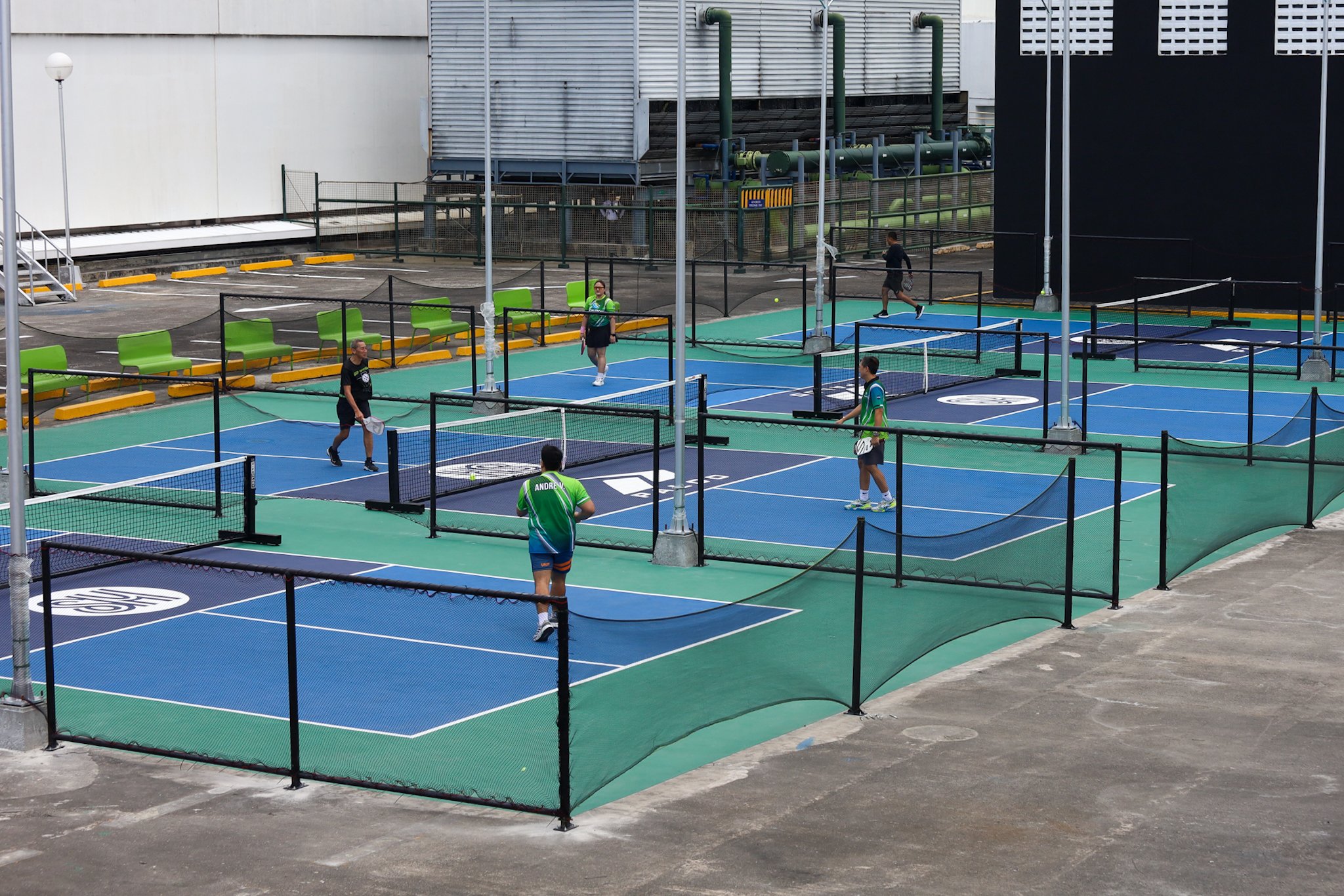 SM City Sta. Mesa opens roof deck pickleball court