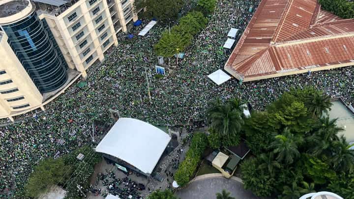 Rody at 80 Global Solidarity as One Davao Rally, which saw some 100,000 heads fill Roxas Avenue, Claveria, and CM Recto Streets 28 March.