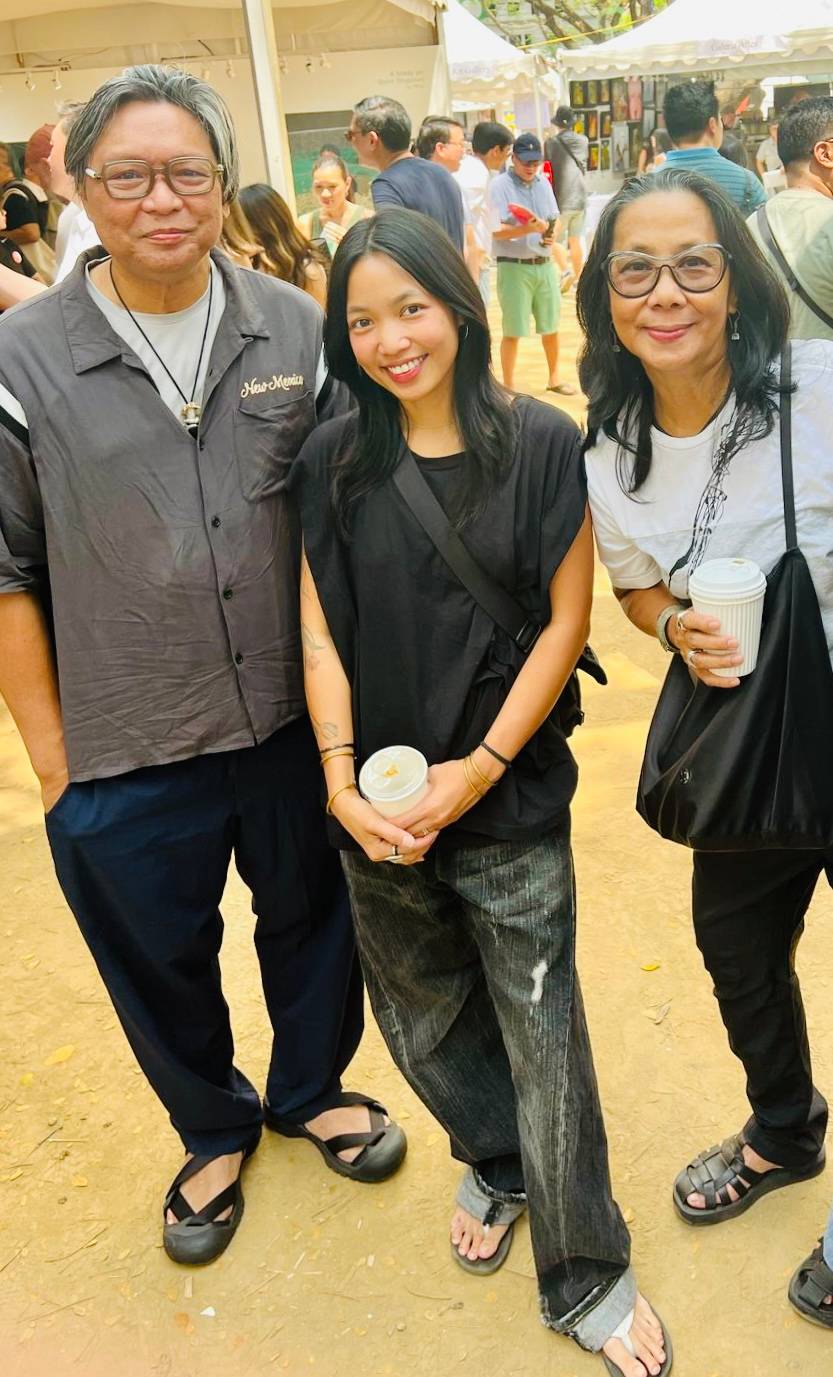 Alfredo, Amihan and Isabel Aquilizan.