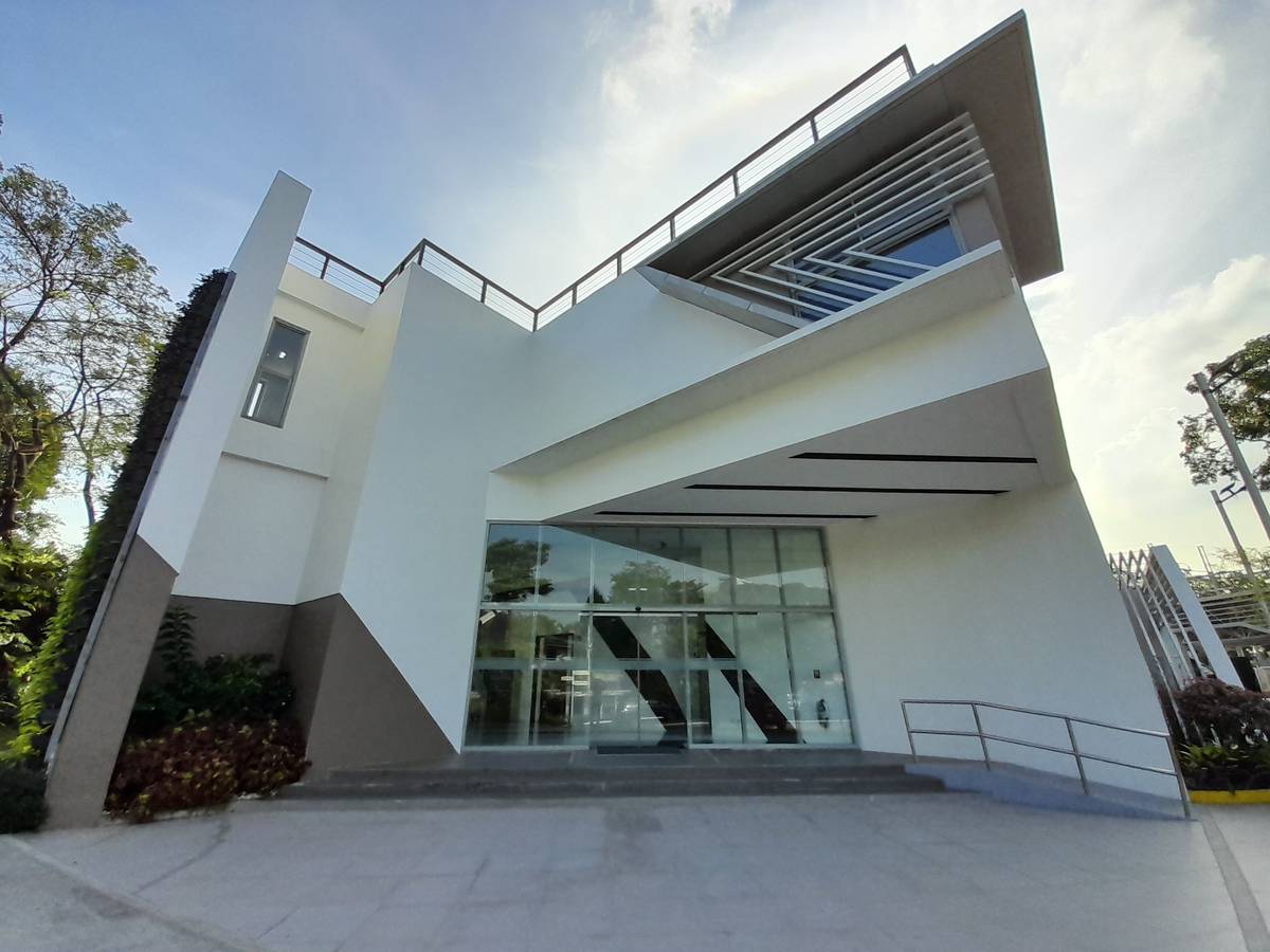 Innovation hub. Power Tech is Meralco’s research and development facility located in Pasig. It features a smart grid setup and a digital twin laboratory PIXL that enables virtual simulations of power distribution operations.