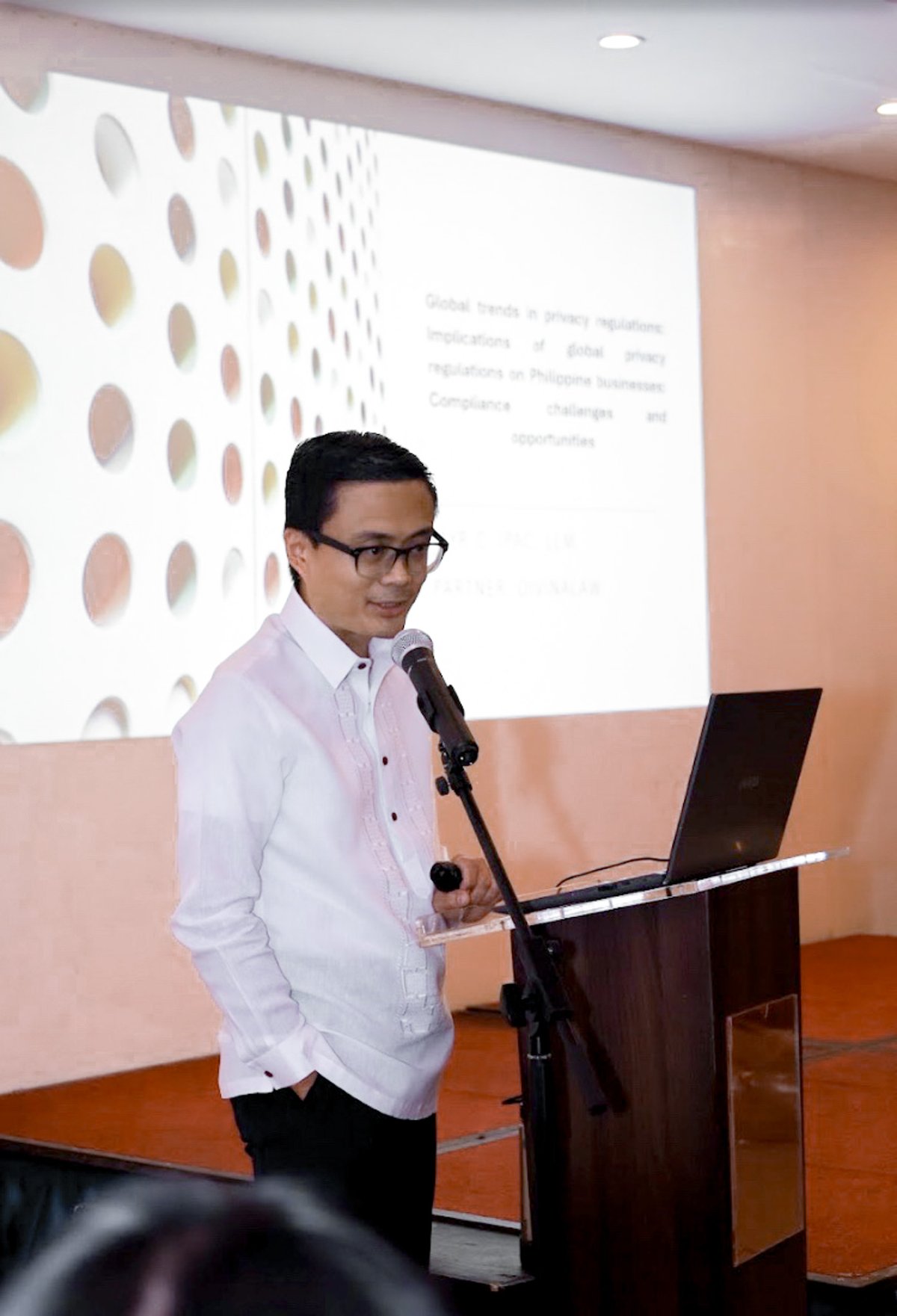 DivinaLaw Partner Atty. Jay-r Ipac discusses global privacy frameworks during the 6th Data Privacy and Cybersecurity Professionals Summit held in Pasay City.