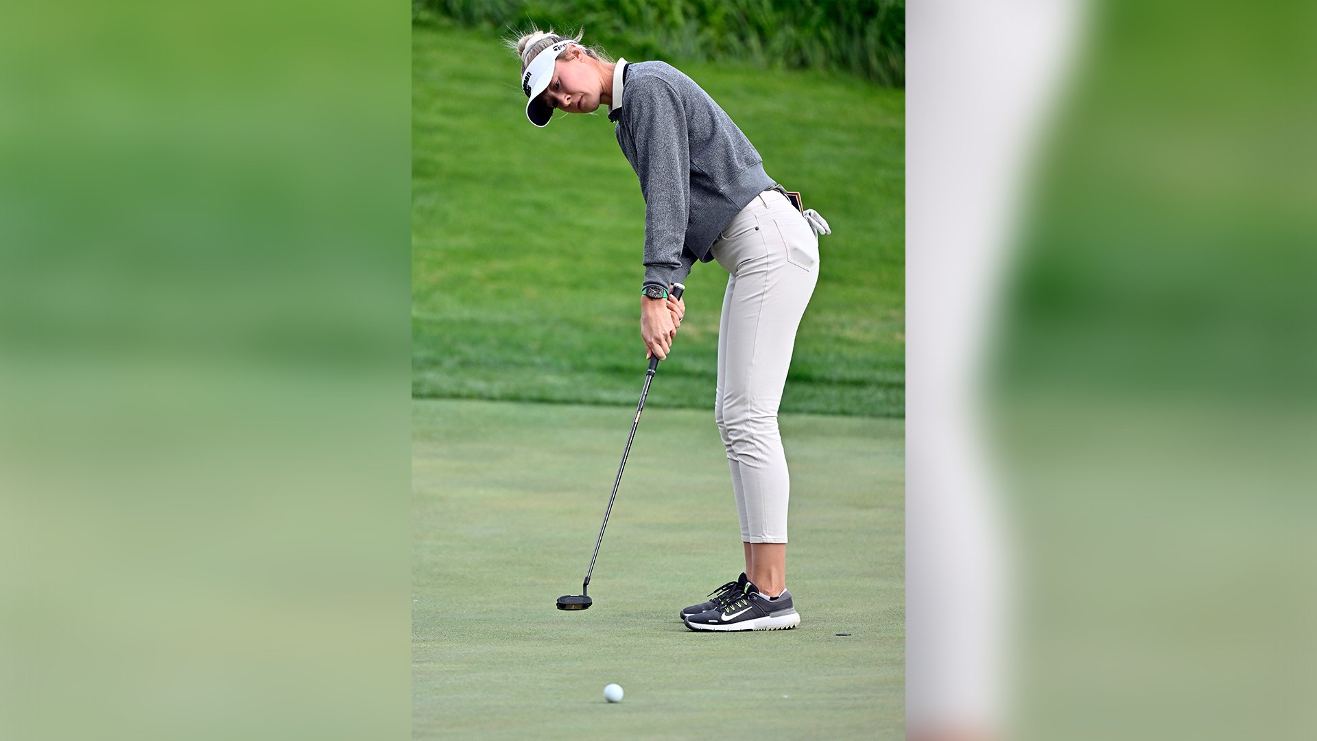 Korda downs Kupcho to stay alive