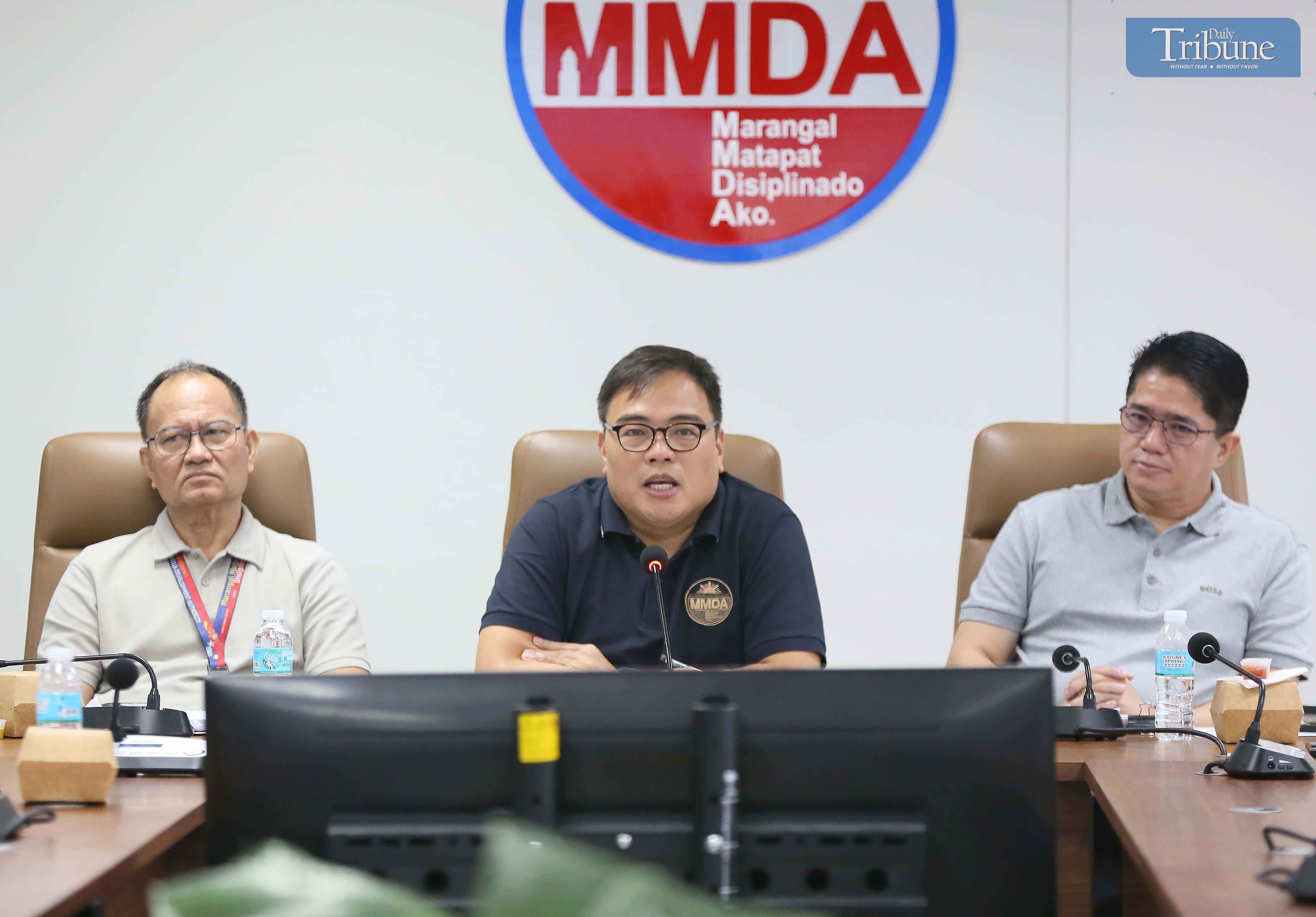 Habagat floods paralyze Metro traffic; MMDA suspends number coding