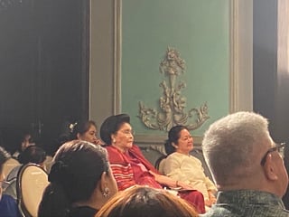 Goldenberg concert ends with ovation; Marcoses in attendance