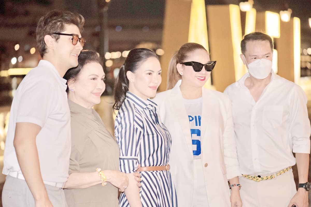 Yann Forniol, actress Helen Gamboa, mtrcb Chairman Lala Sotto, Shandy Lim and Neil de Guia.